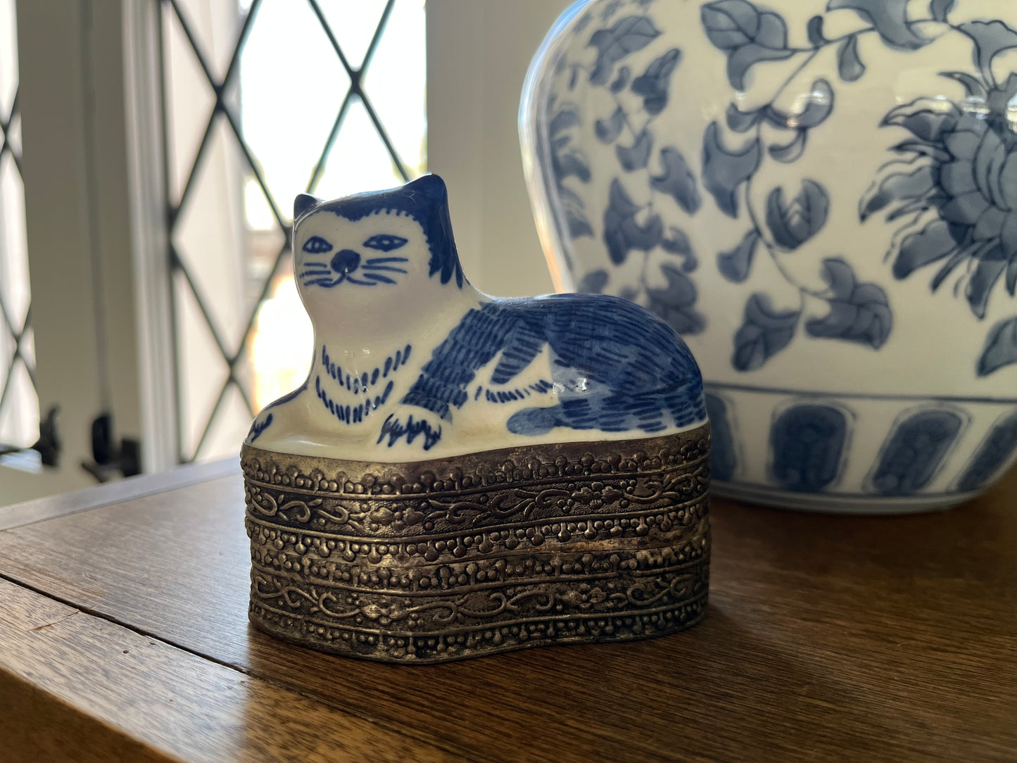 Chinoiserie Cat Box